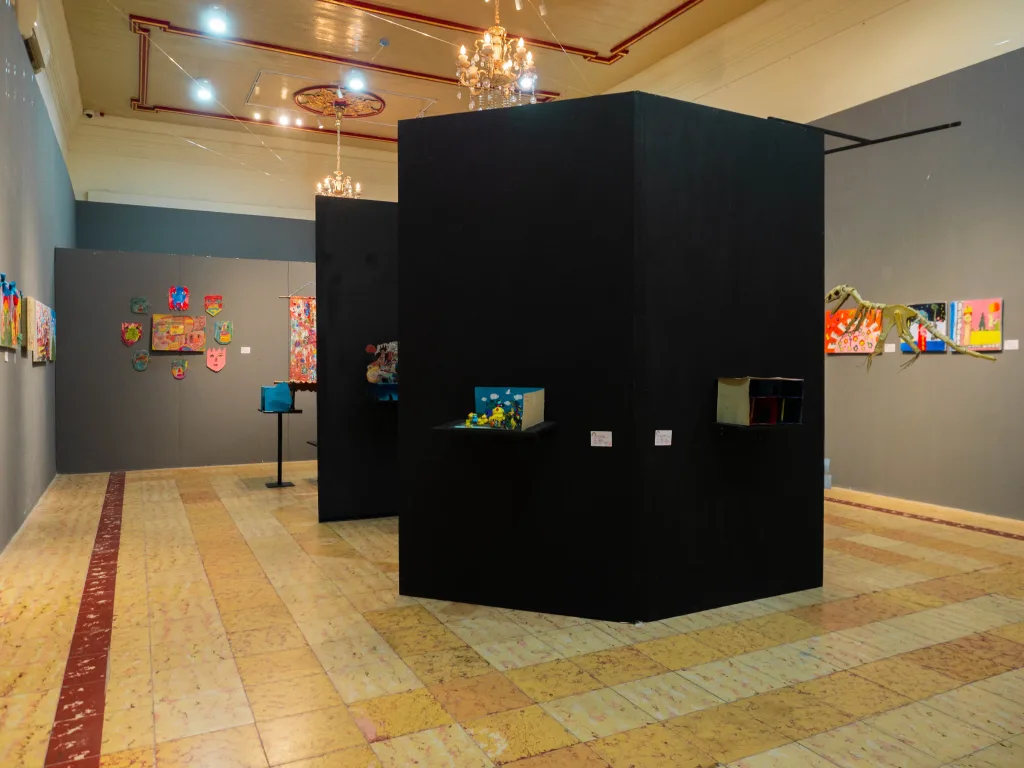 Ruang pameran seni